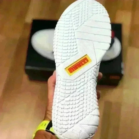 💰HUGE CLEARANCE SALE 💰 Puma Replicat  x Pirelli (339855-06) Mens Shoes - Picture 4 of 13